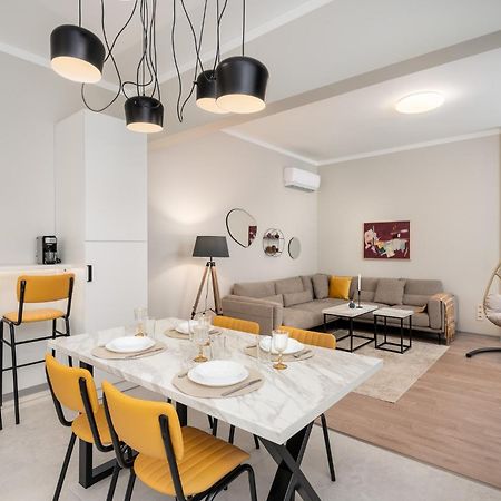 Bright & Sunny Stylish Apt With 2Bdr And 2Bth Sofia Exteriör bild