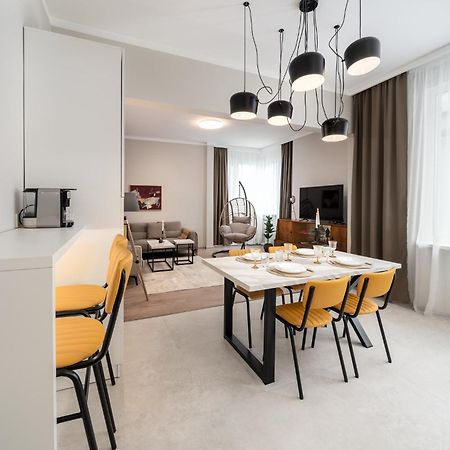 Bright & Sunny Stylish Apt With 2Bdr And 2Bth Sofia Exteriör bild